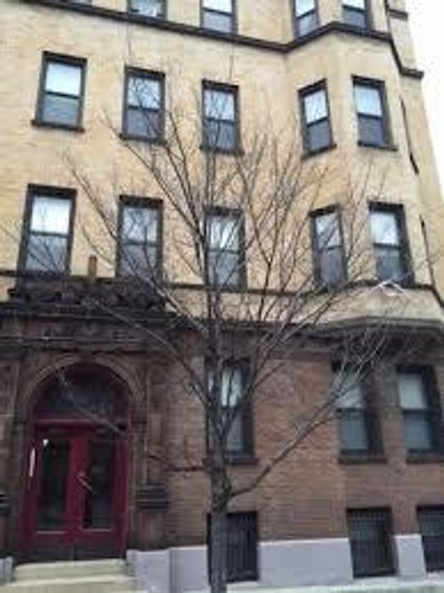 apt-1-666 Oakdale Ave, Chicago, IL, 60657-5373 | Card Image