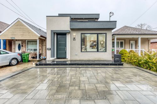 20 Rochdale Ave, York, ON, M6E1X2 | Card Image