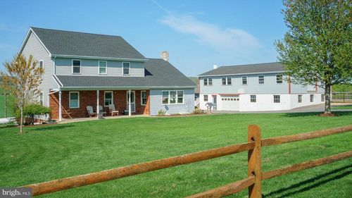 2035 N Churchtown Rd, East Earl, PA, 17519-9437 | Card Image