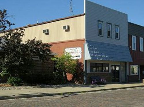 110 E Main St, Arcola, IL, 61910-1414 | Card Image