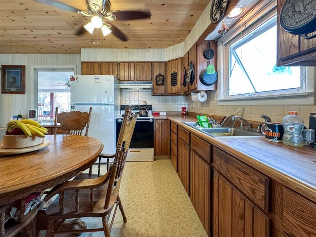 Kitchen | Image 9