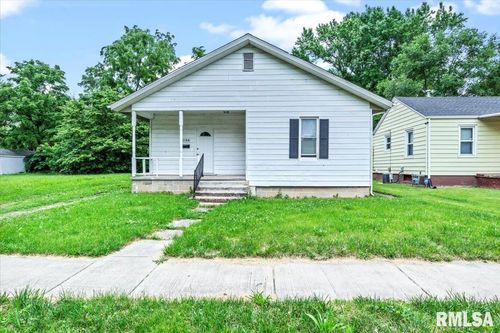 2166 S 13th St, Springfield, IL, 62703-3619 | Card Image