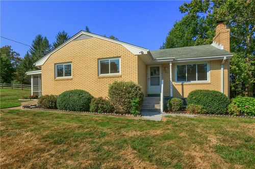 104 Linda Vista Rd, Sewickley, PA, 15143-9523 | Card Image