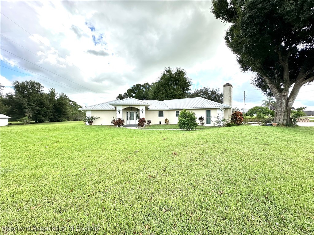 Bay Blossom Dr, Sebring, FL 33876