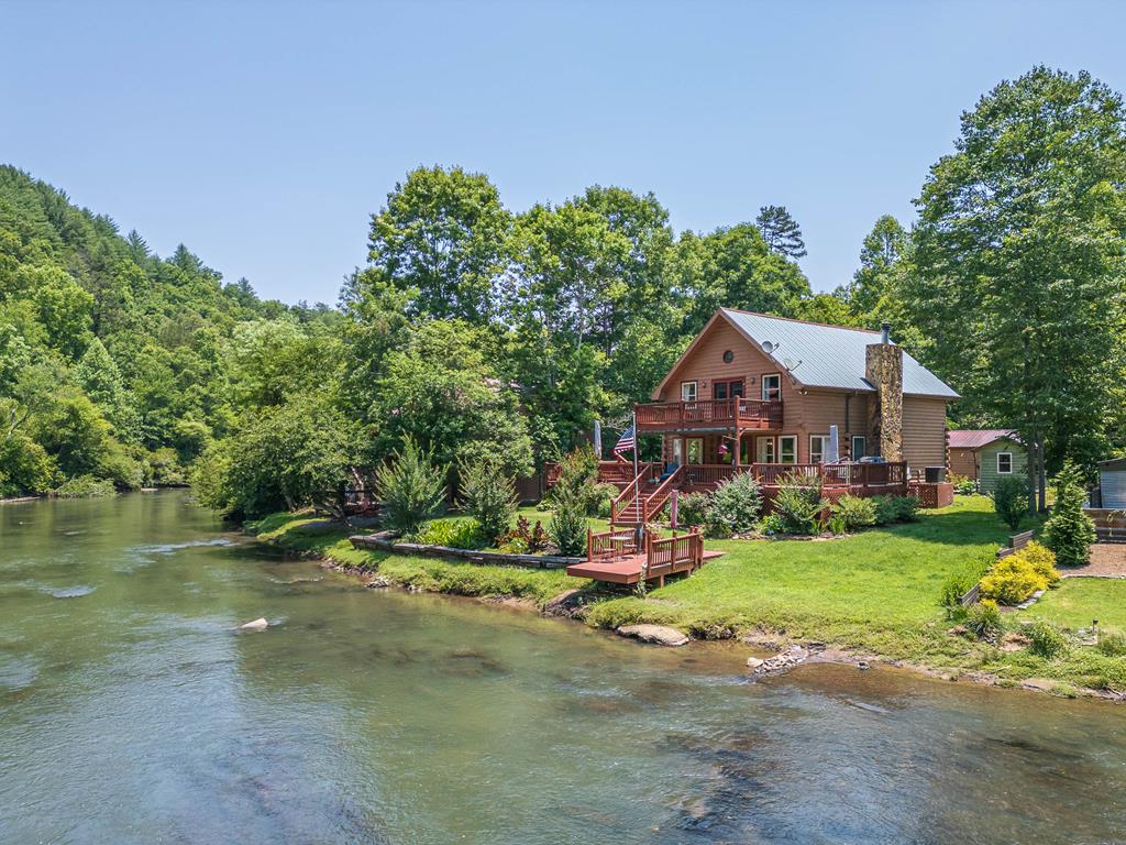 Die Bend Rd, Murphy, NC 28906
