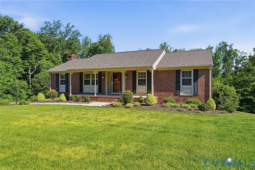 9193 Blakewood Dr, Mechanicsville, VA, 23116-6642 | Card Image