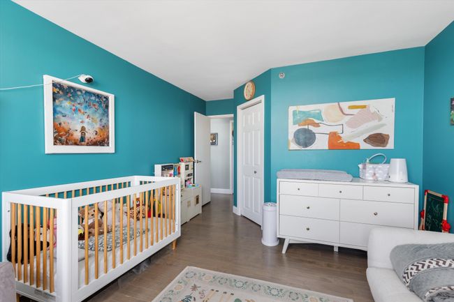 APT-1107 - 250 E Harbortown Dr, Condo with 2 bedrooms, 2 bathrooms and null parking in Detroit MI | Image 17