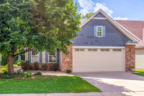 10725 Toledo Ln N, Brooklyn Park, MN, 55443-5434 | Card Image