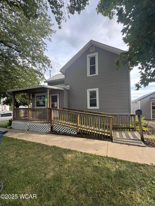 324 E North St, Kenton, OH, 43326-1525 | Card Image