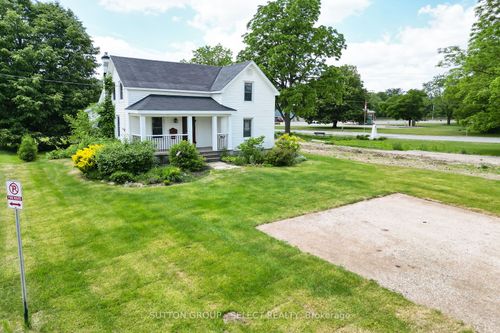 2617 Queen St, Strathroy Caradoc, ON, N0L1W0 | Card Image