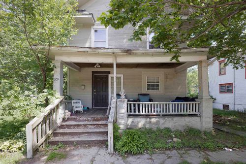 1509 School Street, Rockford, IL, 61101 | Card Image