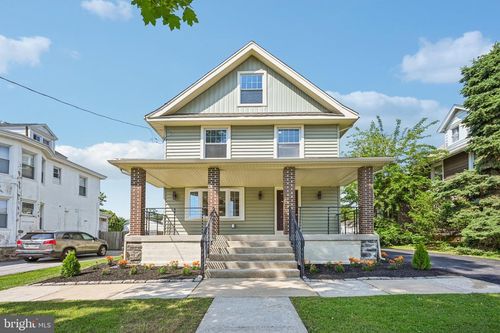 36 Stratford Ave, ALDAN, PA, 19018-3814 | Card Image