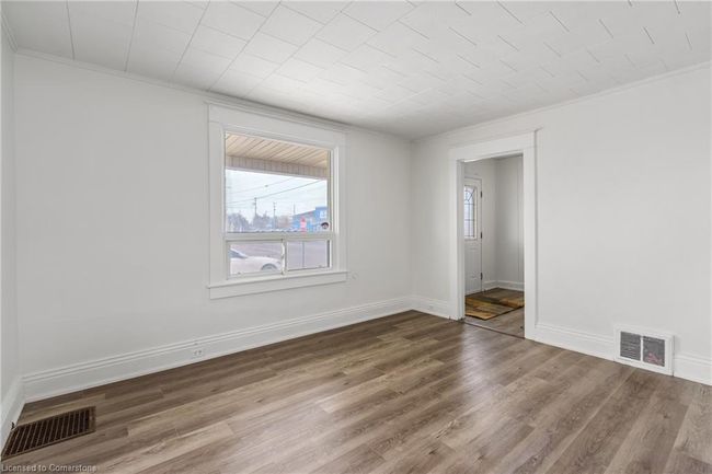 21 Bridge St, House other with 4 bedrooms, 2 bathrooms and 4 parking in Port Colborne ON | Image 6