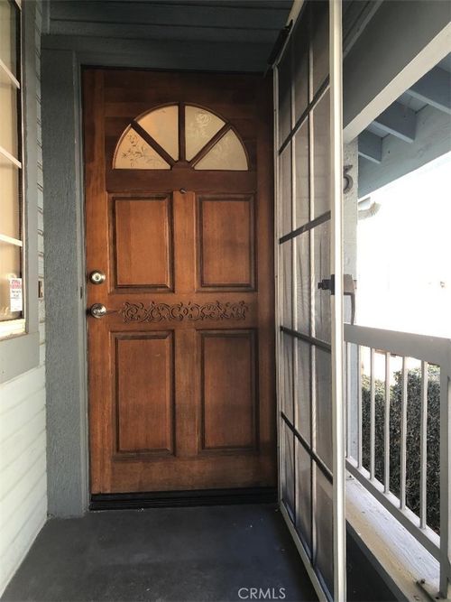 apt-3-2248 Del Mar Rd, Montrose, CA, 91020-1559 | Card Image