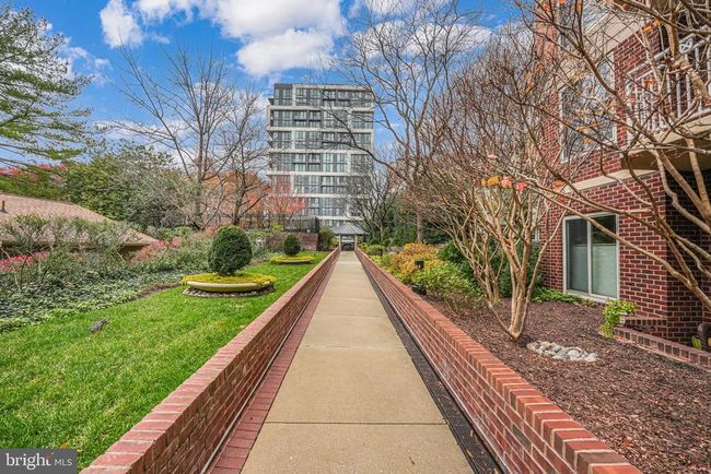 S1013 - 7500 Woodmont Ave, Condo with 1 bedrooms, 1 bathrooms and null parking in BETHESDA MD | Image 27
