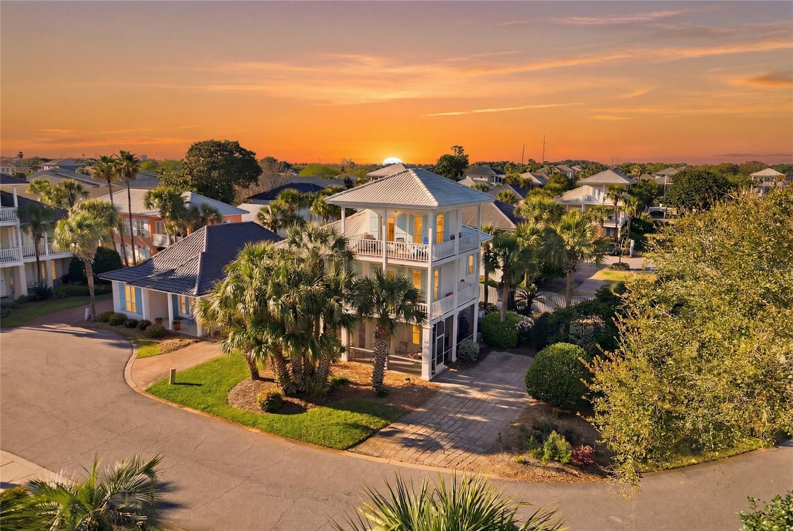 Residential in MIRAMAR BEACH