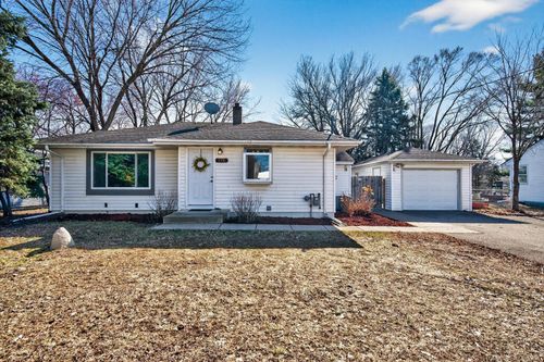 126 Hayden Lake Rd E, Champlin, MN, 55316-1411 | Card Image