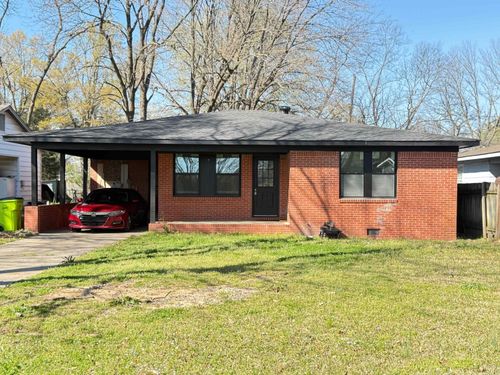 802 W 5th St, Stuttgart, AR, 72160-4122 | Card Image