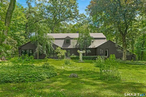 95 Louises Ln, New Canaan, CT, 06840-2121 | Card Image