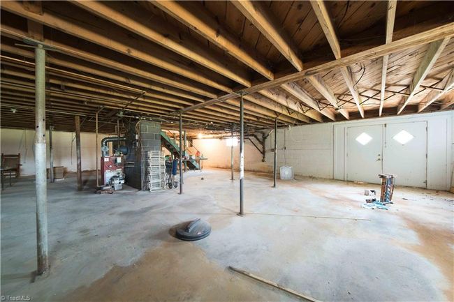 2025 W Main St, House other with 3 bedrooms, 2 bathrooms and null parking in Yadkinville NC | Image 41