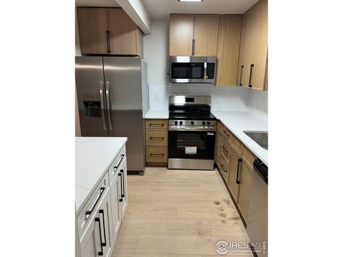 147 Crabapple Dr, Windsor, CO, 80550-5729 | Card Image