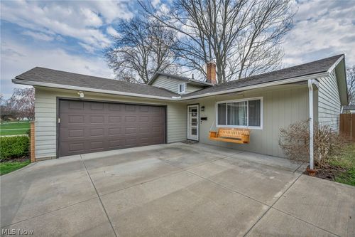 24281 Lebern Drive, North Olmsted, OH, 44070 | Card Image