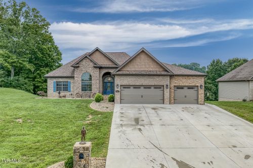 469 Grovemont Pl, Piney Flats, TN, 37686-3766 | Card Image