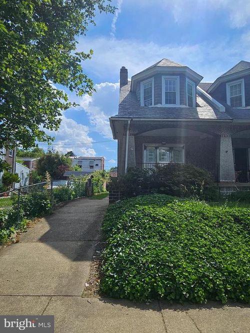 4202 Tyson Ave, PHILADELPHIA, PA, 19135-1709 | Card Image