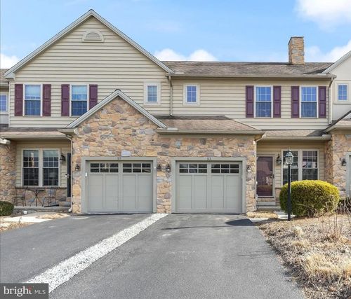 313 Sweetwater Path, COCHRANVILLE, PA, 19330-1007 | Card Image
