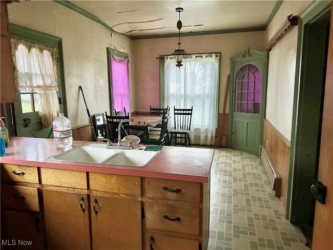 143 Walnut St, House other with 3 bedrooms, 2 bathrooms and null parking in Leetonia OH | Image 6