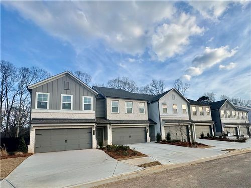 5471 Allegro Ln, Flowery Branch, GA, 30542-1114 | Card Image