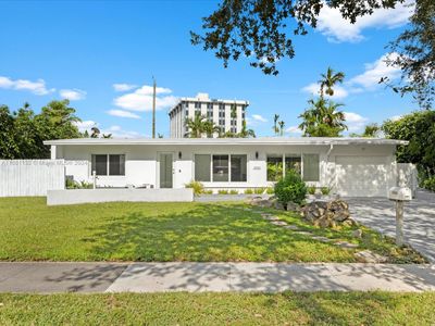 12560 Alamanda Dr, House other with 3 bedrooms, 2 bathrooms and null parking in North Miami FL | Image 1