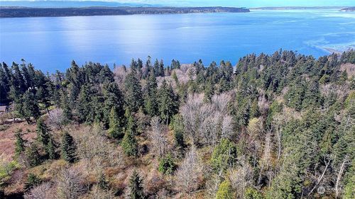 1802 Amber View Pl, Camano Island, WA, 98282-8201 | Card Image