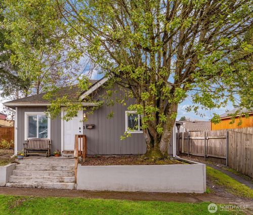 602 Burcham Street, Kelso, WA, 98626 | Card Image