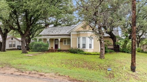 303 E Mclain, Iredell, TX, 76649-4762 | Card Image