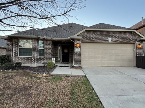608 Kinghaven Dr, Little Elm, TX, 75068-4848 | Card Image