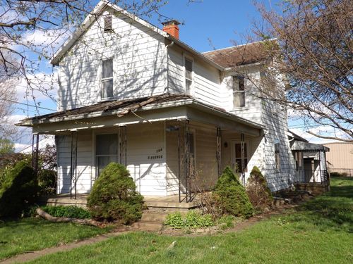 104 S Pierce Ave, Lancaster, OH, 43130-3615 | Card Image