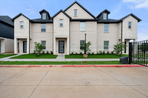 2360 Spring Park Blvd, Arlington, TX, 76016-4310 | Card Image