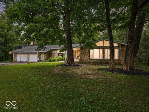 19523 E Lake Site Dr, Hope, IN, 47246-9460 | Card Image