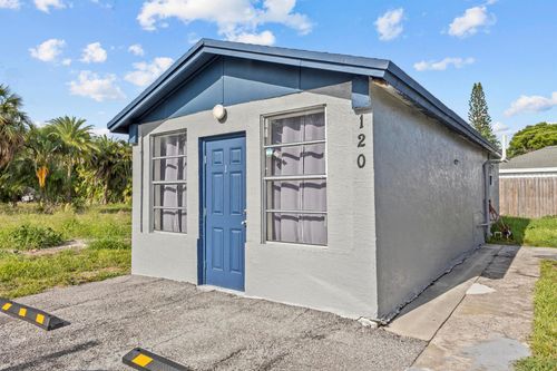 1-120 Pleasant Pl, Palm Springs, FL, 33461-3550 | Card Image