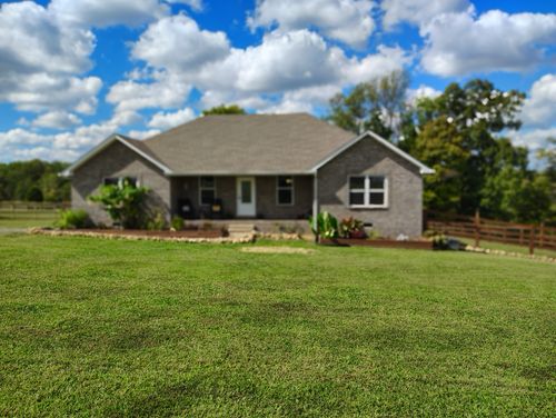 213 David Ln, Lafayette, TN, 37083-4025 | Card Image