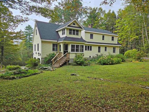 42 Newfane Hill Rd, Newfane, VT, 05345-9500 | Card Image