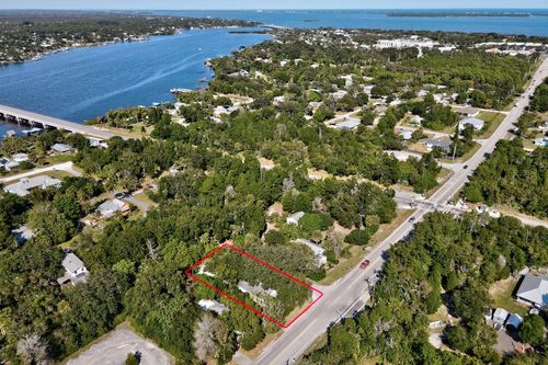 12995 Roseland Rd, Sebastian, FL, 32958-3605 | Card Image