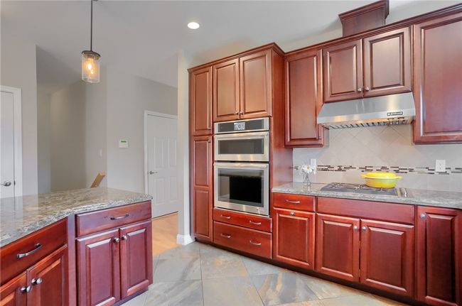 217 Patriots Way, House other with 3 bedrooms, 3 bathrooms and 2 parking in Mars PA | Image 9