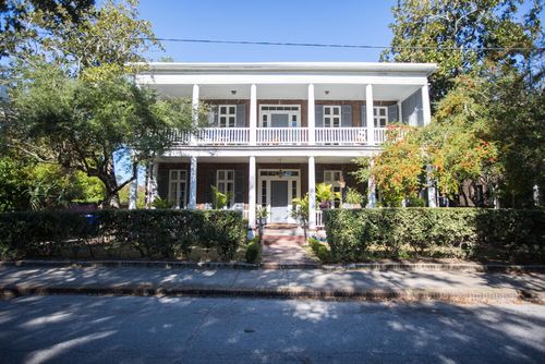 apt-a-4 Wragg Square, Charleston, SC, 29403 | Card Image