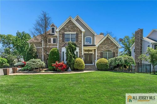 1 Hartman Ct, Clark, NJ, 07066-2500 | Card Image