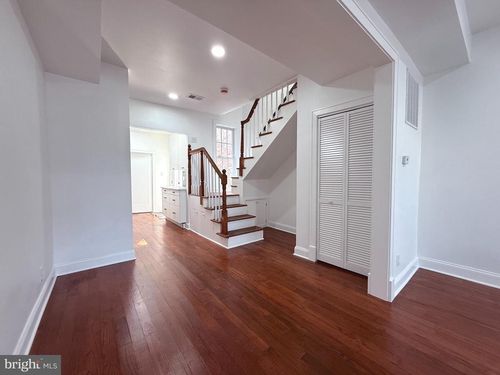 1113 Holbrook Ter Ne, WASHINGTON, DC, 20002-2305 | Card Image