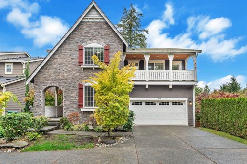 11579 157th Ct Ne, Redmond, WA, 98052-2453 | Card Image