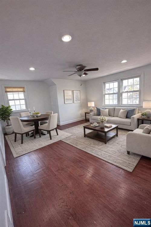 46 Union Ave, Little Ferry, NJ, 07643-1739 | Card Image