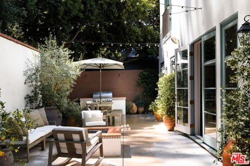 3810 Dixie Canyon Ave, Sherman Oaks, CA, 91423 | Card Image